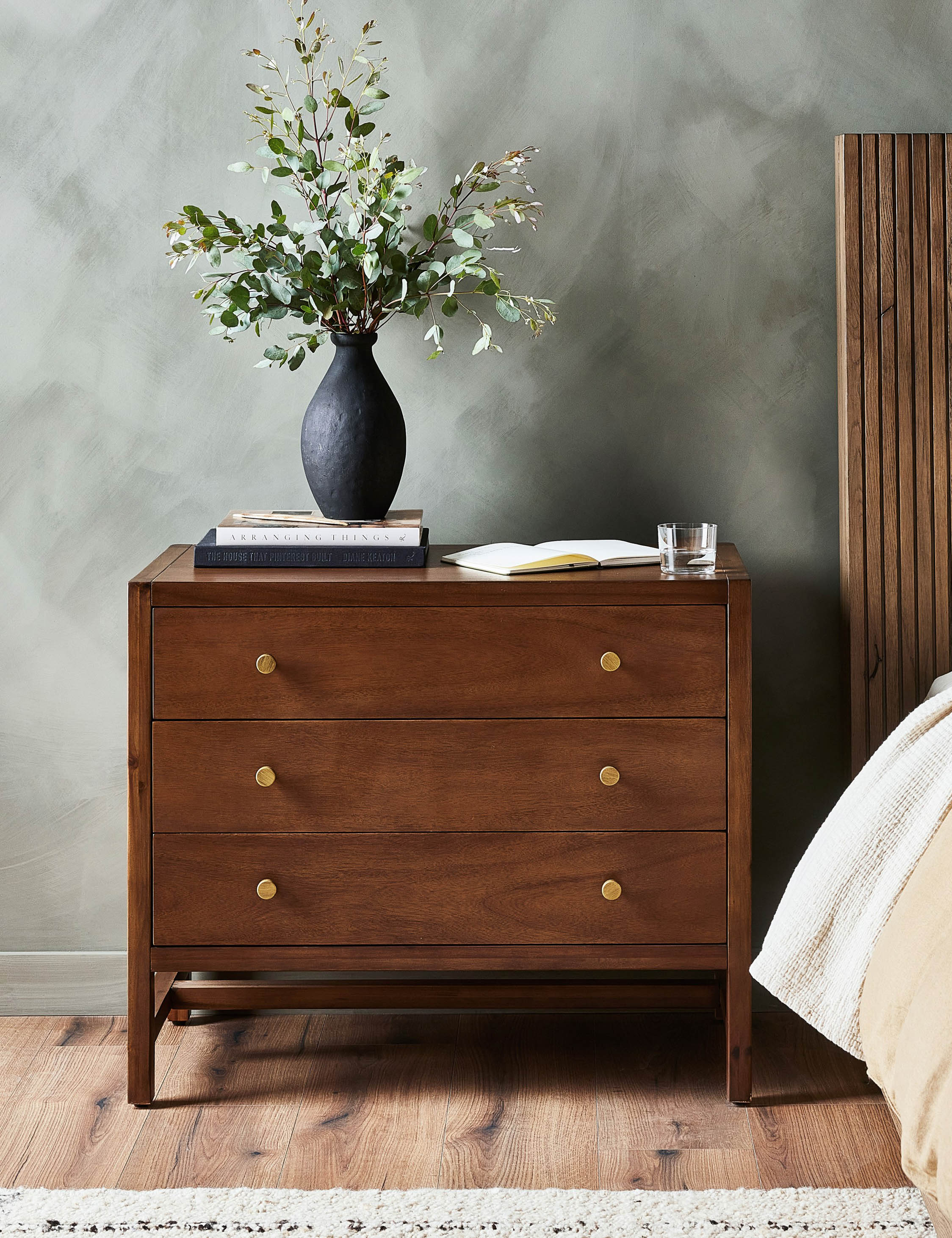 Hardison Nightstand